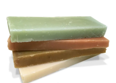 Lot de chutes de savon au parfum aléatoire 300 g
